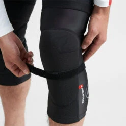 Genouillères Rooster -Néoprènes Soldes Boutique genouillere rooster race armou 3